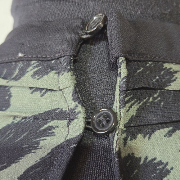 Reiss Katie Animal Print Flippy Dress Green Black Long Sleeve 4 NWT Office Party - Picture 4 of 8